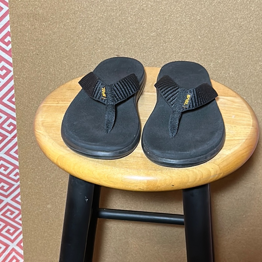 Teva Womens W Voya Flip Flop (size 10)
